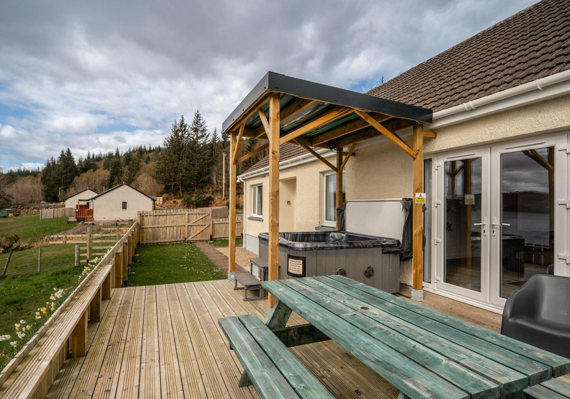 Loch Ness Cottage Fort Augustus Ngoại thất bức ảnh