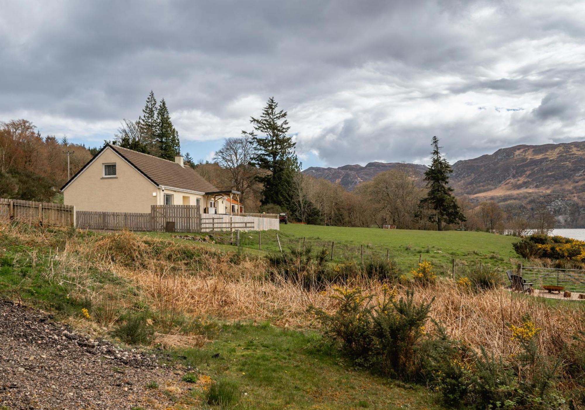 Loch Ness Cottage Fort Augustus Ngoại thất bức ảnh
